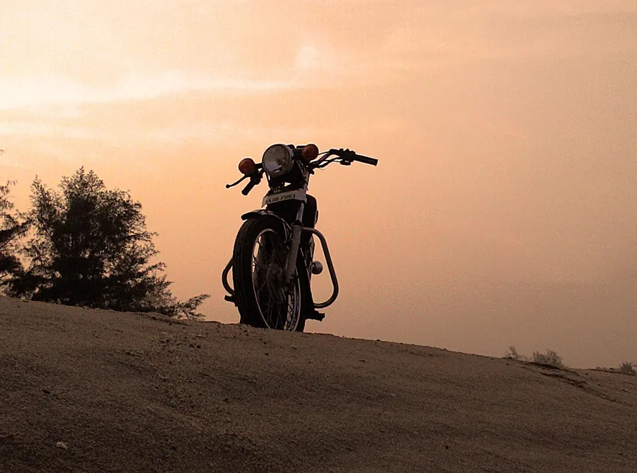 yamaha RX100 in the beach